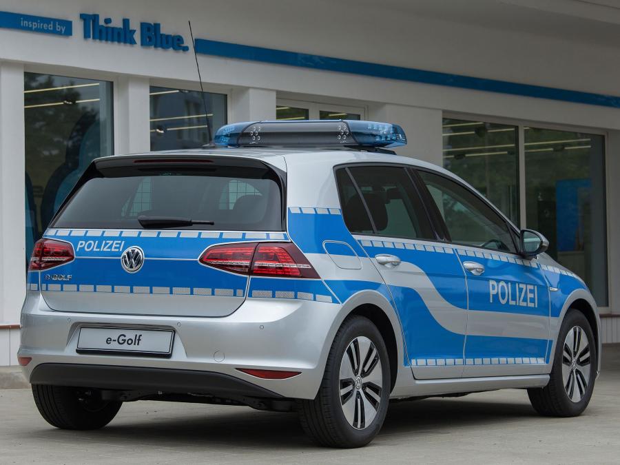  Volkswagen e-Golf Polizei 2014 года  (фото 2 из 2)
